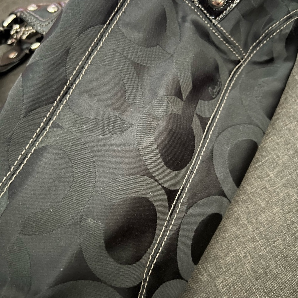 Coach Handbag - Picture 10 of 11